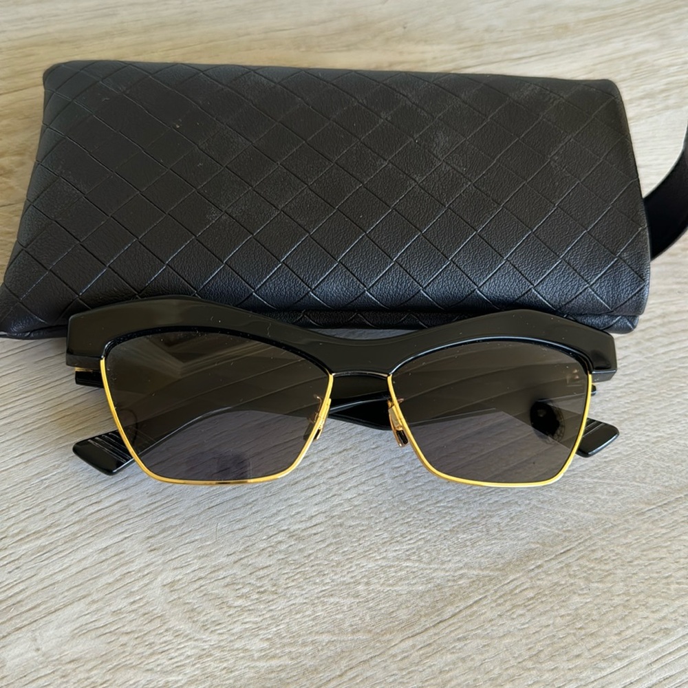 Bottega Veneta Sunglasses